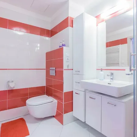 Apartamento New Modern Apt With Terrace And Private Garden Praga